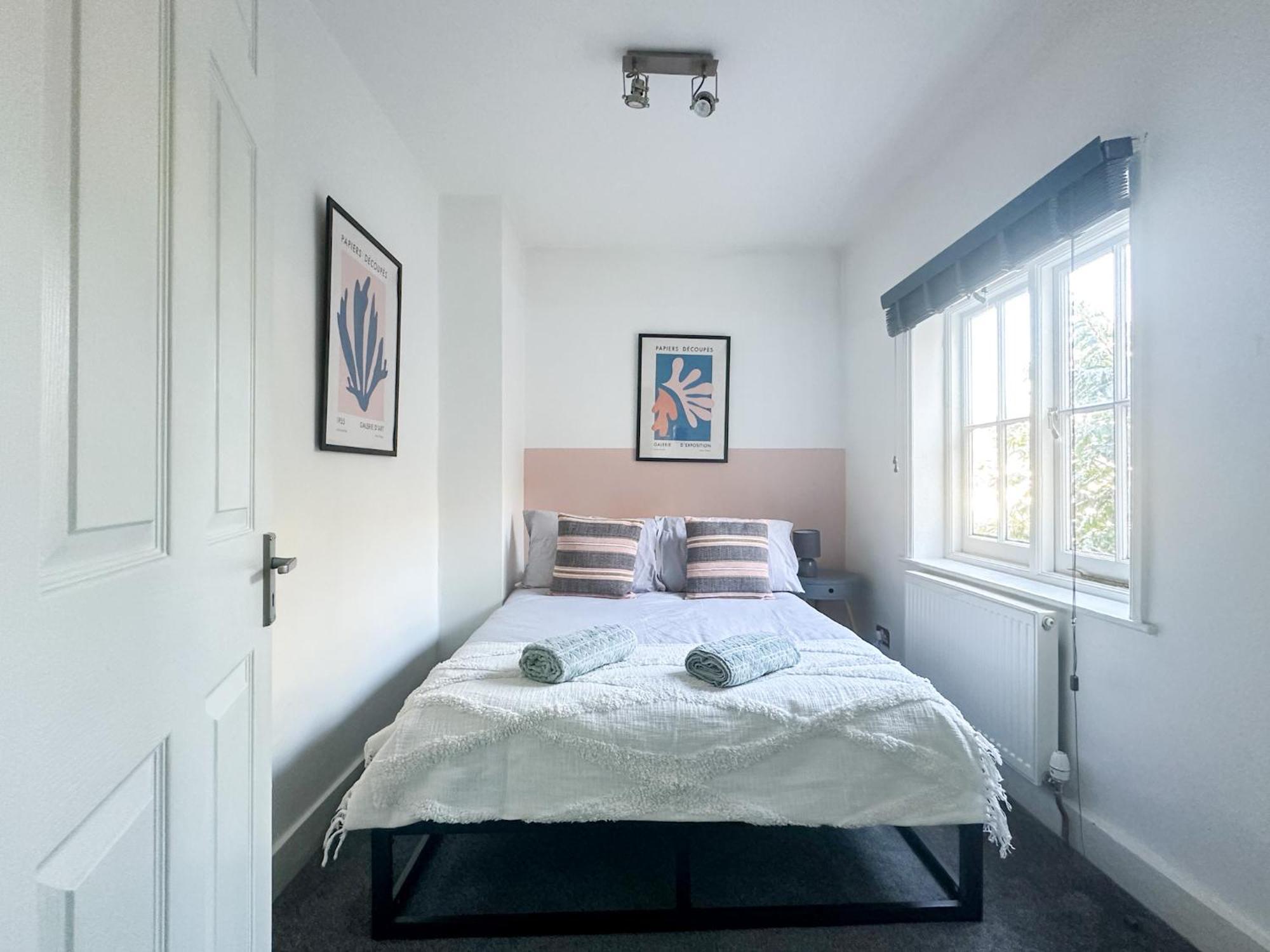 Stylish & Spacious City Centre 3-Bedroom Townhouse - Sleeps 6 Canterbury Exterior foto